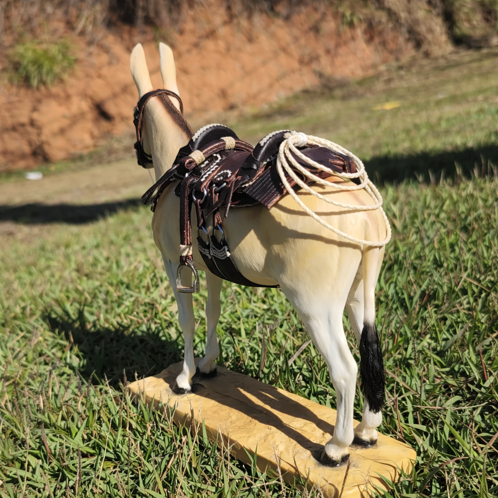 Miniatura Mula com Arreio Banana Completo – Artesanal - foto 3
