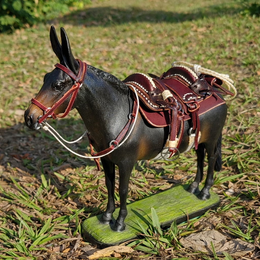 Miniatura Mula com Arreio Banana Completo – Artesanal - foto 3